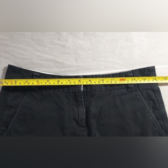 Shorts - Picture 5 of 8